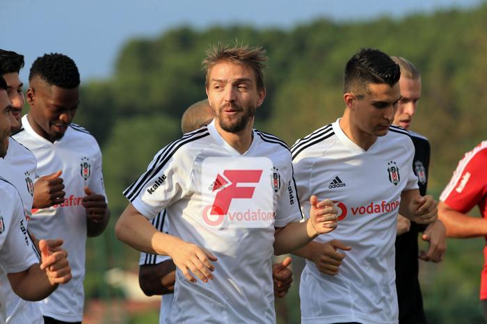 Beşiktaş idmanında dikkat çeken detay Jeremain Lens...