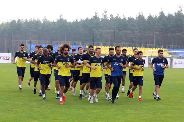 Fenerbahçe ilk antrenmanını gerçekleştirdi