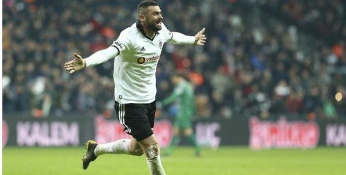 Beşiktaşta son dakika sürprizi Lecce ve Burak Yılmaz...