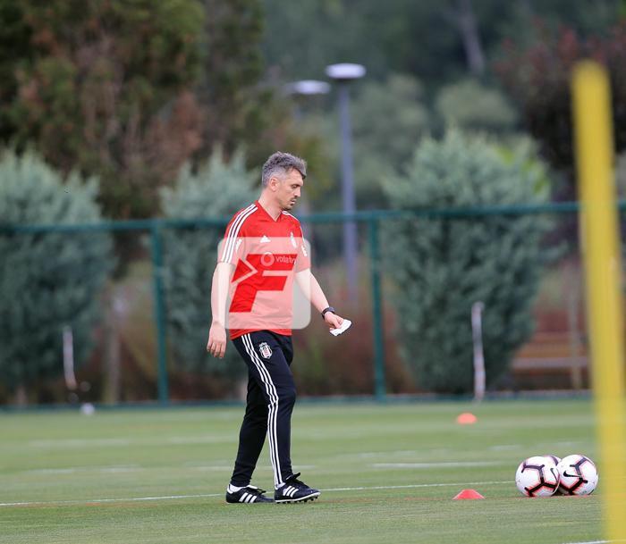 Beşiktaş idmanında dikkat çeken detay Jeremain Lens...