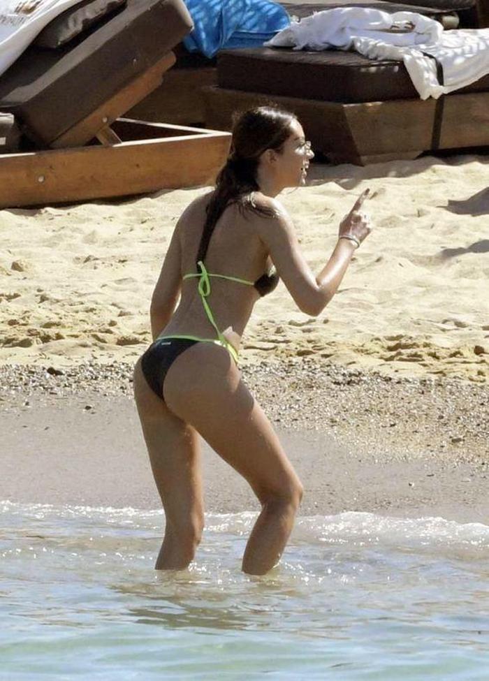 Dele Alli ve sevgilisi Ruby Mae tatile tam gaz devam ediyor