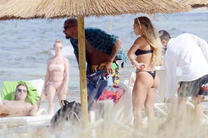 Kevin Prince Boateng tatilde böyle görüntülendi