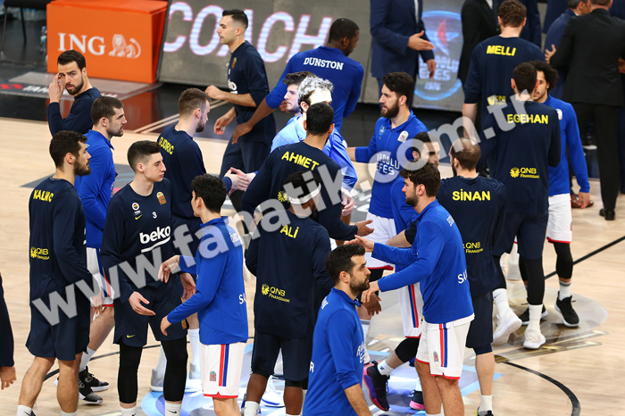 Anadolu Efeste Vasilije Micic, Fenerbahçe maçı sonrası gözyaşlarını tutamadı