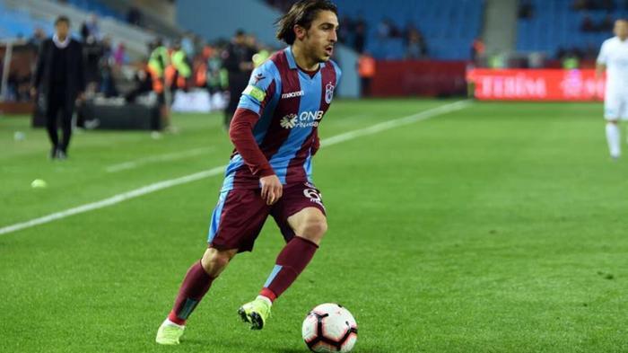 Abdülkadir Ömüre bomba teklif Dev kulüp peşinde...