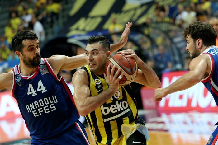 Anadolu Efes - Fenerbahçe Beko serisinde final zamanı