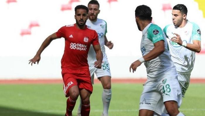 Beşiktaştan Galatasaraya transfer çalımı İmza an meselesi...
