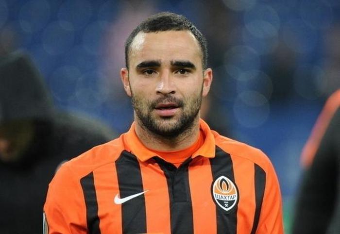 Ersun Yanal çok istiyor... Fenerbahçede Kolarov bilmecesi