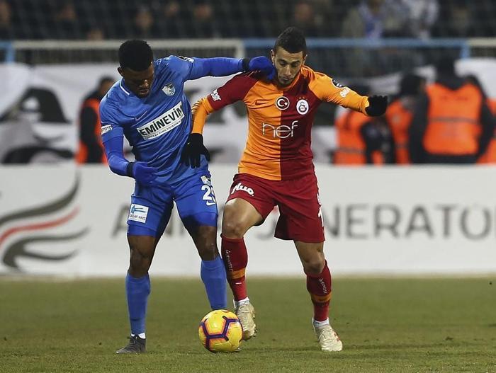 GALATASARAYDA KALIYOR