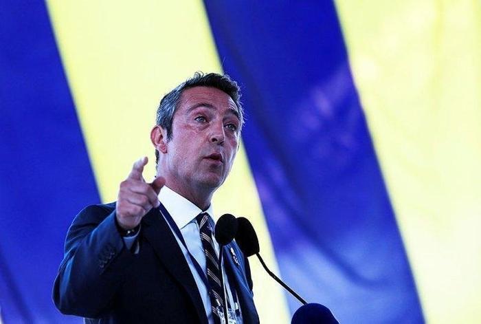 Fenerbahçede kriz büyüyor Ödemeler yapılamadı, FIFAya gidiyorlar...