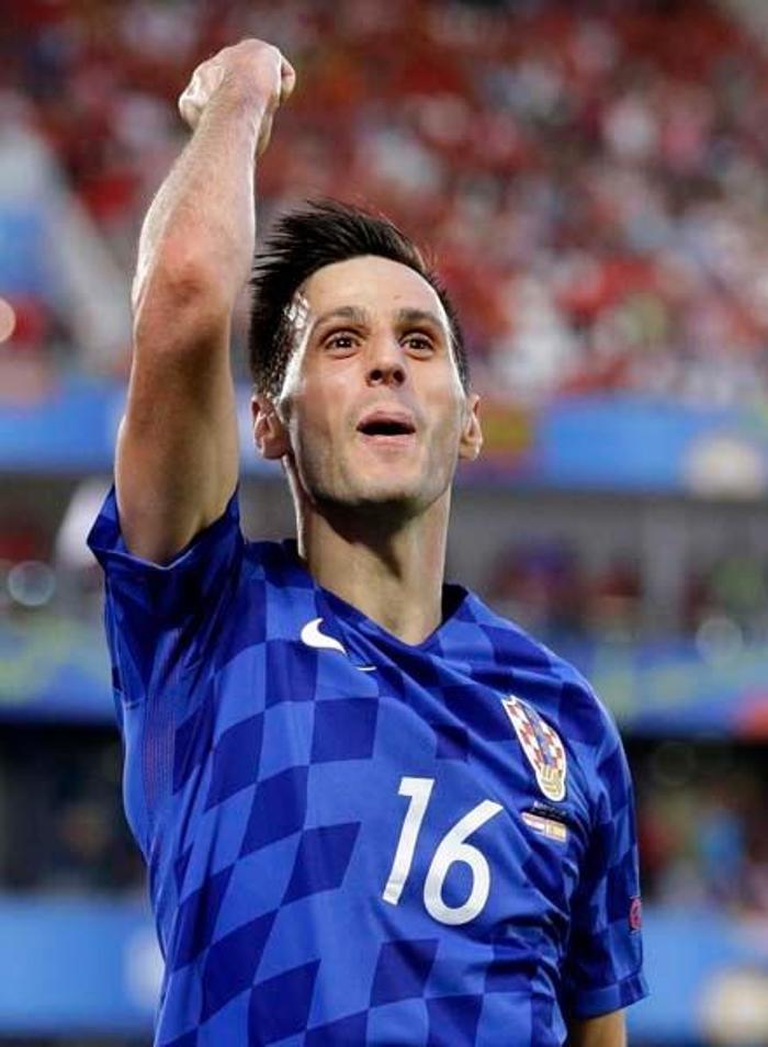 Fenerbahçede Balkan rüzgârı 4 futbolcu...