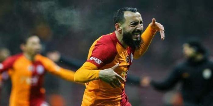 Galatasarayda flaş karar 3 ayrılık...