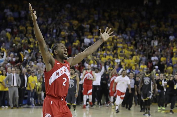 Toronto Raptorstan tarihi başarı