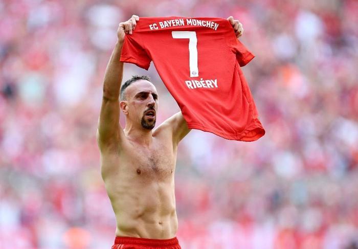 Frank Ribery geleceği ile ilgili kararını verdi Galatasaray...