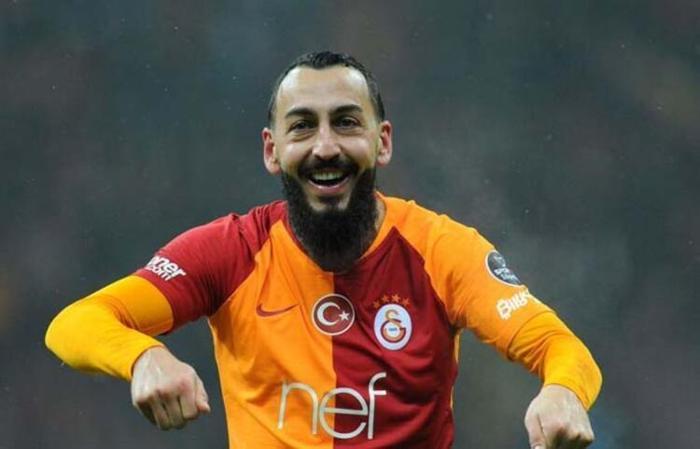 Galatasarayda flaş karar 3 ayrılık...