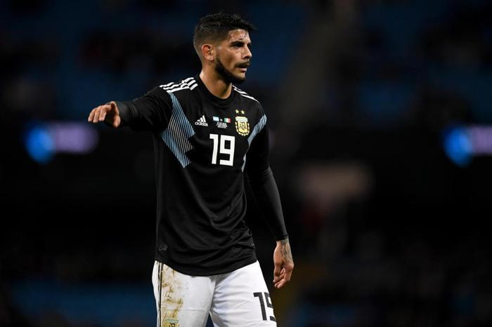 Galatasaray-Ever Banega flörtünde son dakika Kampa yetişecek