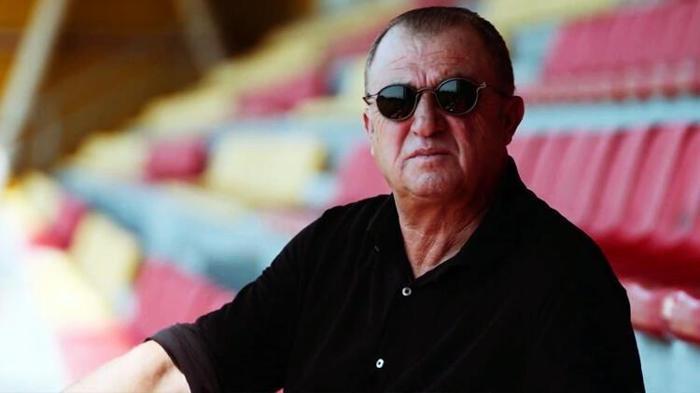 Galatasarayda flaş karar 3 ayrılık...