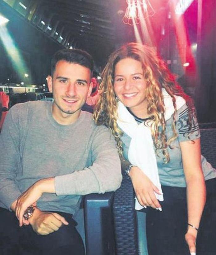 Oğuzhan Özyakupun kardeşi Şermin, Melisa Aslı Pamukla tatile çıktı