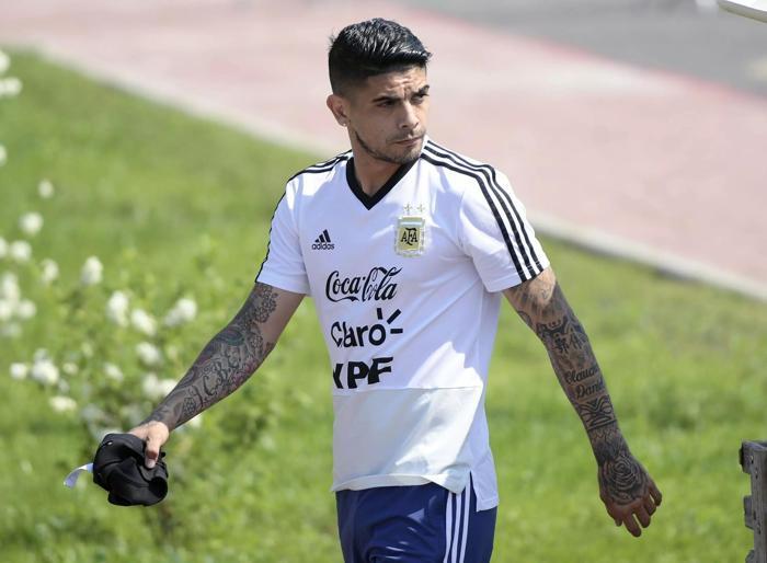 Galatasaray-Ever Banega flörtünde son dakika Kampa yetişecek
