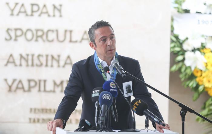 Fenerbahçe efsanesi Şeref Has son yolculuğuna uğurlandı