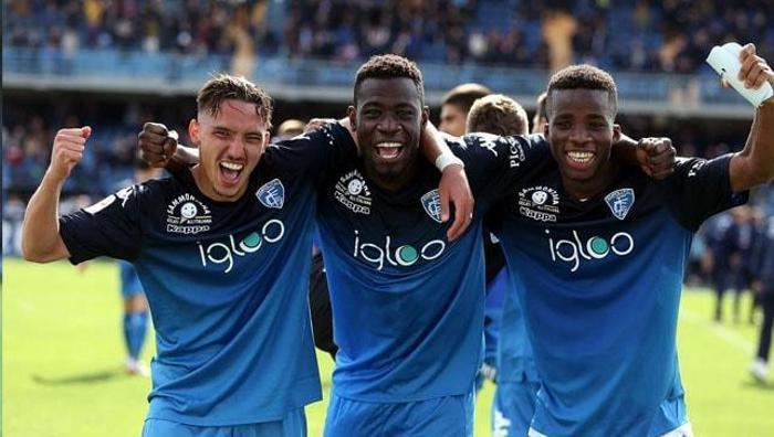 Galatasaraydan sürpriz transfer operasyonu Bennacer ve Traore...
