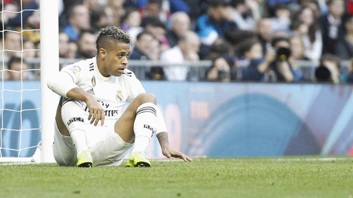 Fenerbahçede son dakika transfer gelişmesi Real Madridden sürpriz golcü