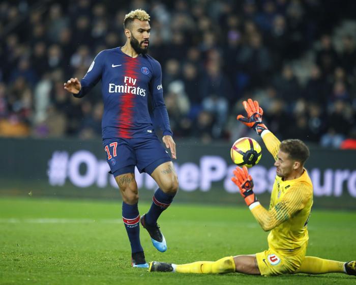Fenerbahçeden Beşiktaşa transfer çalımı Choupo-Moting bombası...