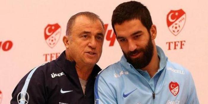 Galatasaray bombayı patlatıyor Arda Turan...