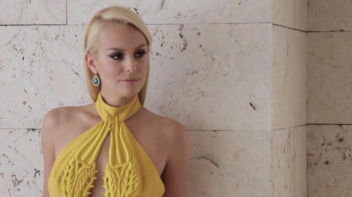 Britt McHenrye seks mesajları gönderen Tyrus, çalıştığı kanaldan kovuldu