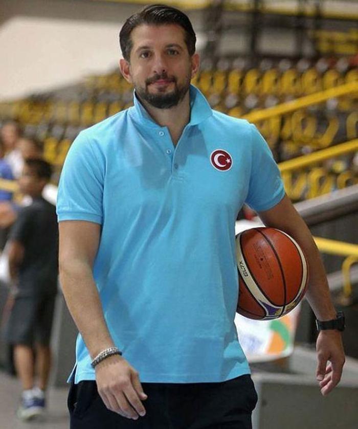 Kerem Tunçeri ile Eda Taşpınar aşk yaşıyor