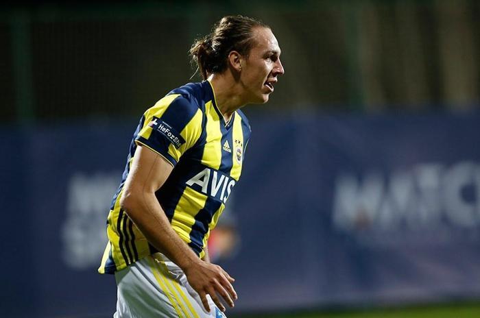Fenerbahçe forvet transferi için gaza bastı İşte son durum...