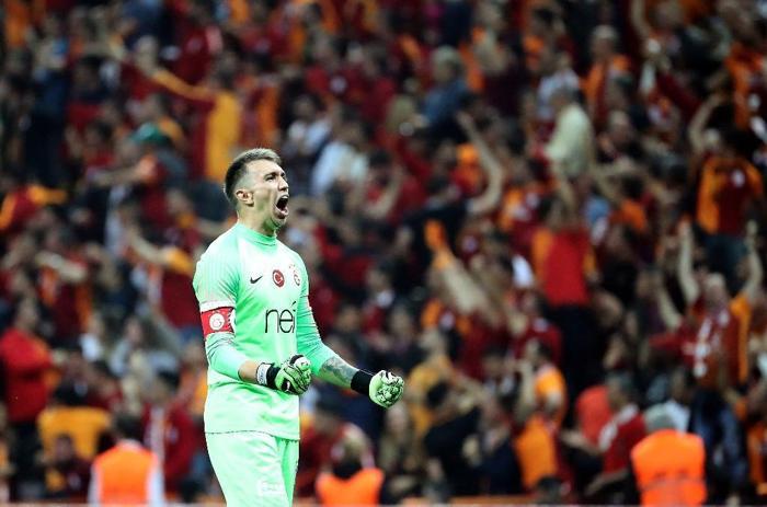 Sözleşmeleri dudak uçuklattı Süper Ligin 6 yıldızı servet kazandı