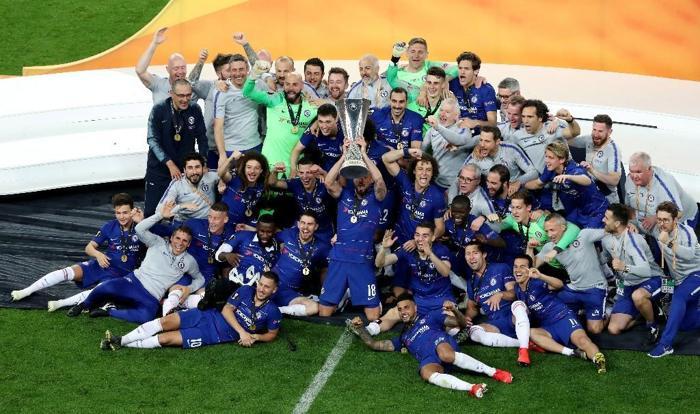 Avrupa Liginin en büyüğü Chelsea kupasını aldı