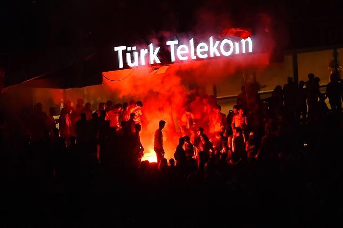Fatih Terim ve futbolcuları ayakta alkışlandı Muhteşem geceden kareler