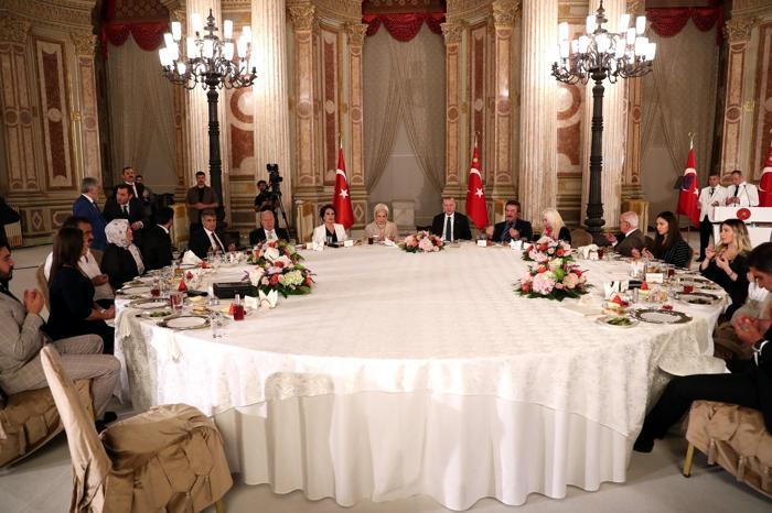Cumhurbaşkanından iftar buluşması