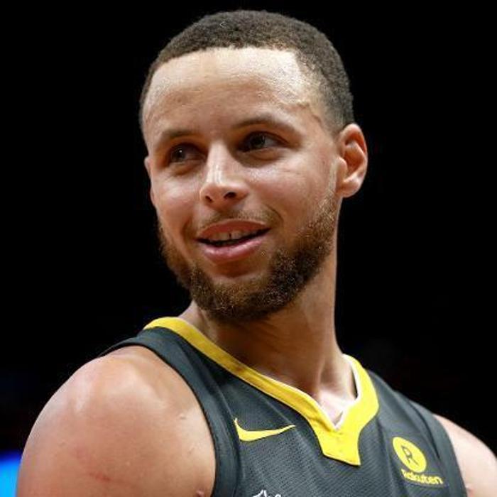 9 Stephen Curry 79.8 milyon dolar