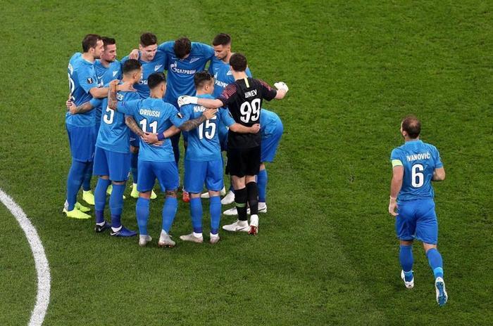 Galatasarayın muhtemel rakipleri İşte Şampiyonlar Ligine kalan takımlar...