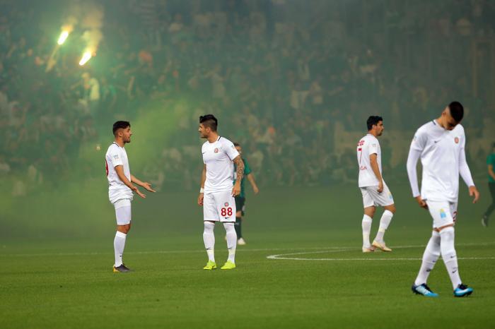Sakaryaspor - Karagümrük maçında inanılmaz atmosfer