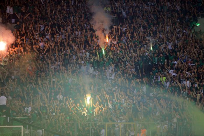 Sakaryaspor - Karagümrük maçında inanılmaz atmosfer