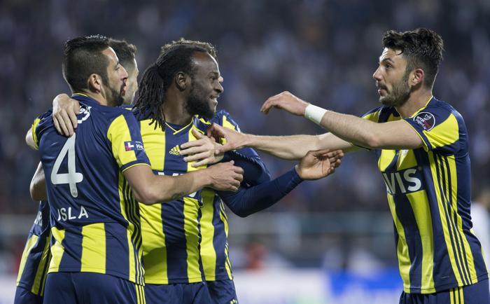 9 - Fenerbahçe - 44 puan / -3 averaj