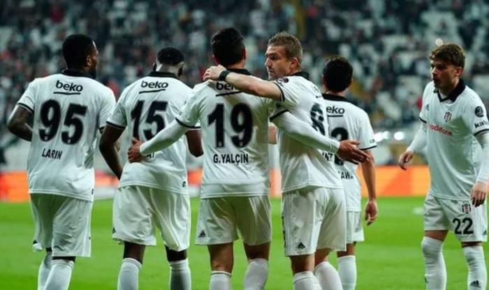 Beşiktaş Andre Schürrle transferi için girişimlere başlıyor