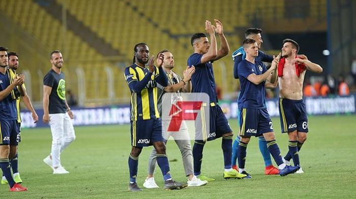 Kadıköyde olay Mehmet Topal gerilimi...