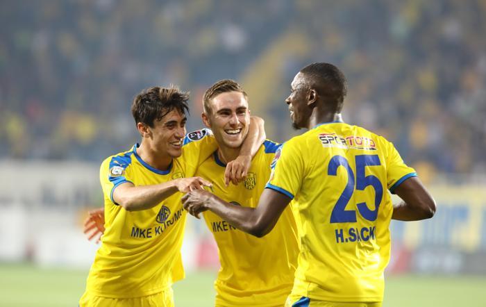 13 - Ankaragücü - 42 puan / -15 averaj