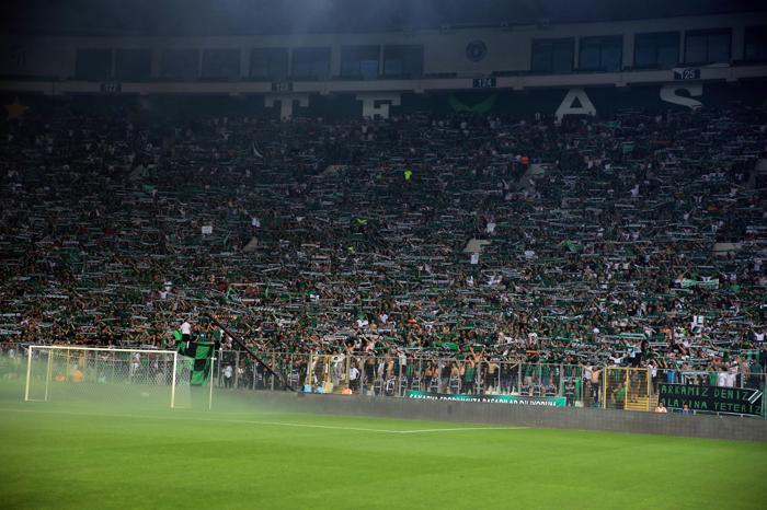 Sakaryaspor - Karagümrük maçında inanılmaz atmosfer