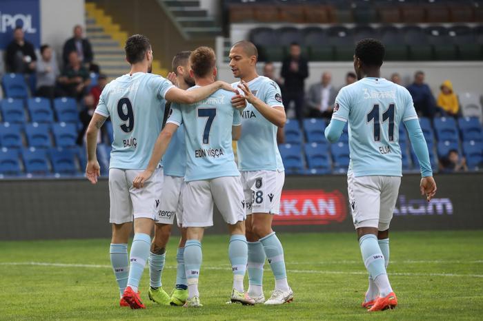 Damien Comolliden Başakşehir sürprizi Kimin için geldi