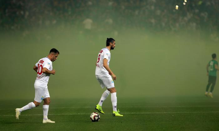 Sakaryaspor - Karagümrük maçında inanılmaz atmosfer