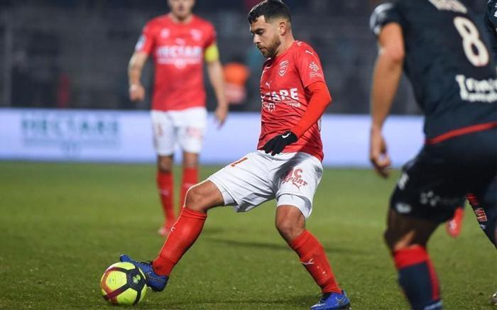 Galatasarayda Bruma ve Savanier sesleri
