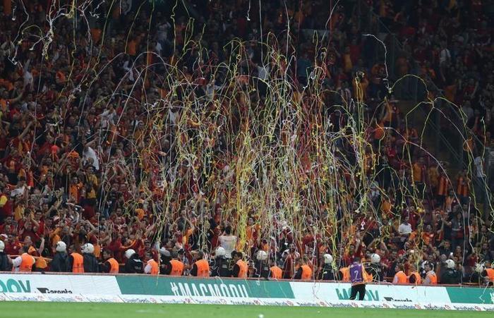 Galatasaray - Beşiktaş maçı sonrası tünelin ucunda kavga