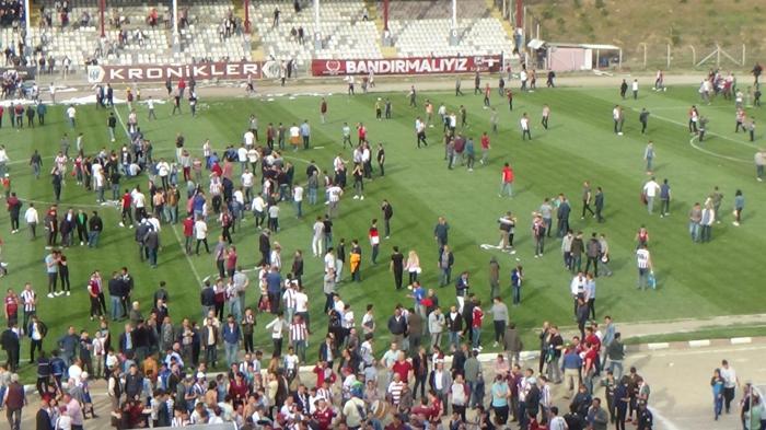 Batuhan Karadeniz Bandırmasporu ligde tuttu, taraftar çıldırdı