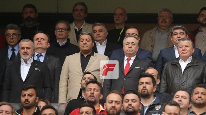 Galatasaray - Beşiktaş derbisinden ekrana yansımayanlar