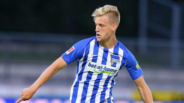 36- Arne Maier